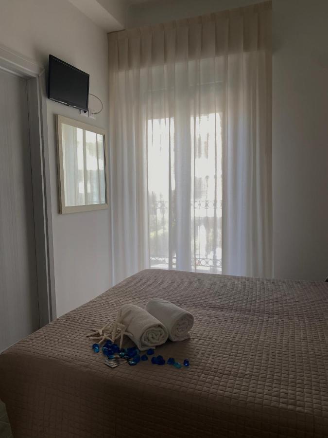 Hotel Philadelphia Каттолика Экстерьер фото