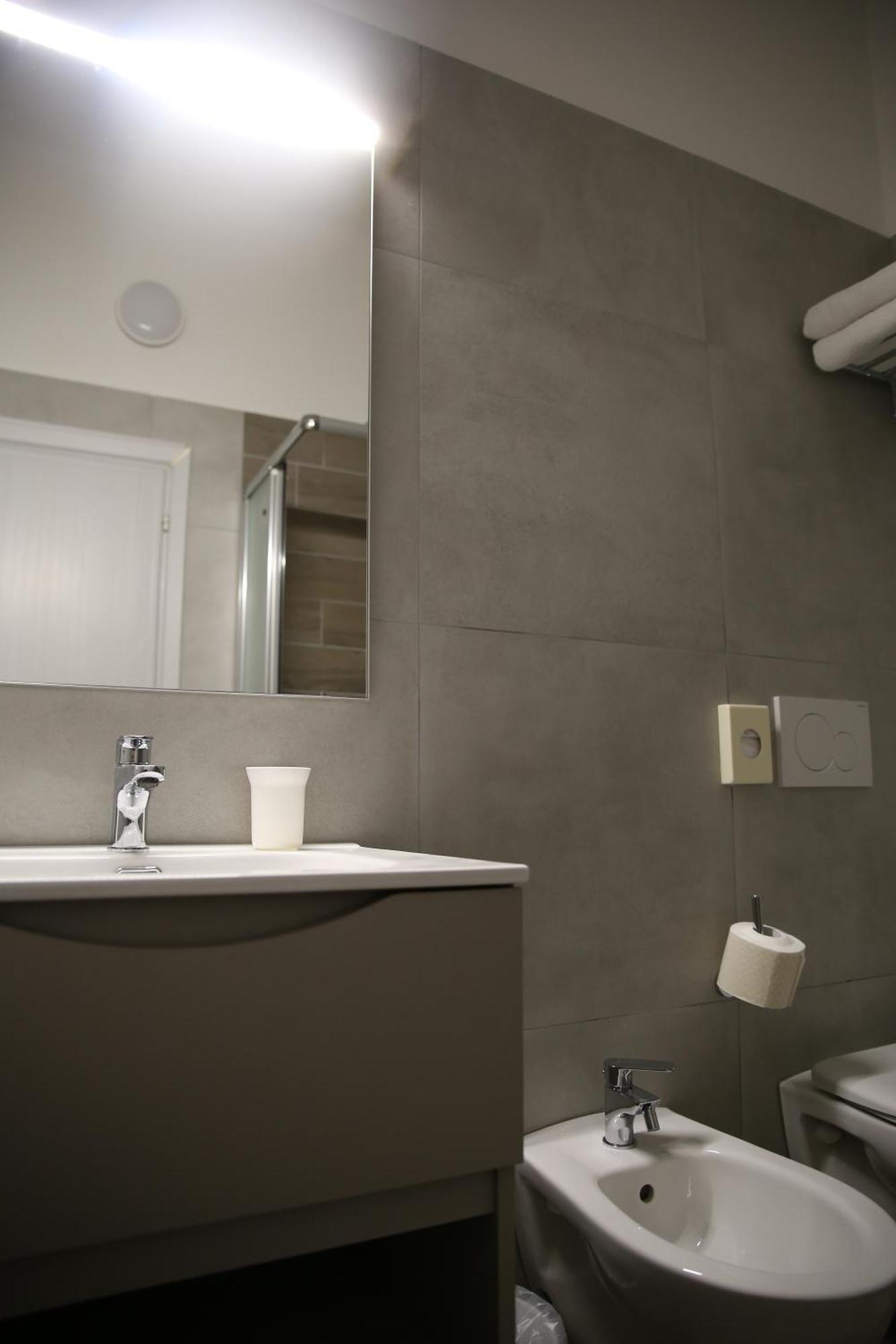 Hotel Philadelphia Каттолика Номер фото